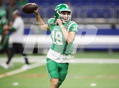 Thumbnail 1 in Cuero vs. Wimberley (UIL 4A DII Semifinal Playoff) photogallery.