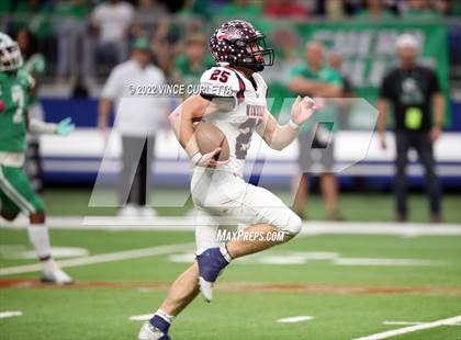 Thumbnail 1 in Cuero vs. Wimberley (UIL 4A DII Semifinal Playoff) photogallery.