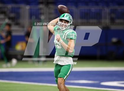 Thumbnail 1 in Cuero vs. Wimberley (UIL 4A DII Semifinal Playoff) photogallery.