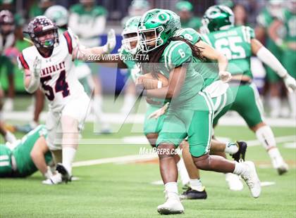 Thumbnail 2 in Cuero vs. Wimberley (UIL 4A DII Semifinal Playoff) photogallery.
