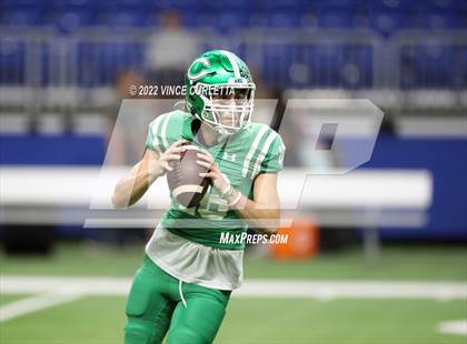 Thumbnail 3 in Cuero vs. Wimberley (UIL 4A DII Semifinal Playoff) photogallery.