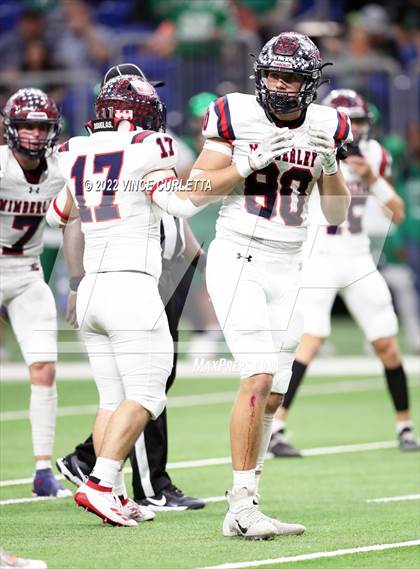 Thumbnail 1 in Cuero vs. Wimberley (UIL 4A DII Semifinal Playoff) photogallery.