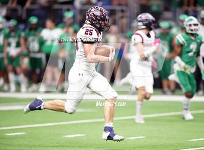 Thumbnail 1 in Cuero vs. Wimberley (UIL 4A DII Semifinal Playoff) photogallery.