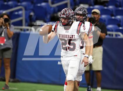 Thumbnail 3 in Cuero vs. Wimberley (UIL 4A DII Semifinal Playoff) photogallery.