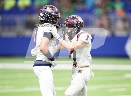 Thumbnail 2 in Cuero vs. Wimberley (UIL 4A DII Semifinal Playoff) photogallery.