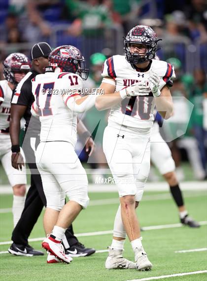 Thumbnail 2 in Cuero vs. Wimberley (UIL 4A DII Semifinal Playoff) photogallery.
