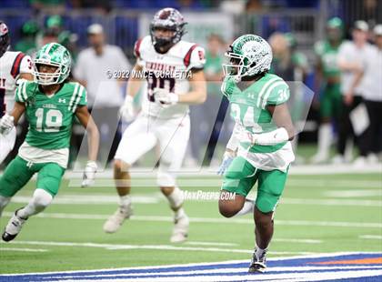 Thumbnail 2 in Cuero vs. Wimberley (UIL 4A DII Semifinal Playoff) photogallery.