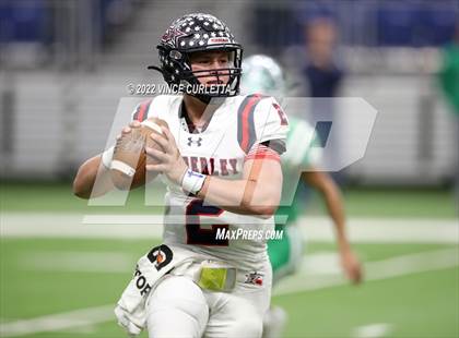 Thumbnail 2 in Cuero vs. Wimberley (UIL 4A DII Semifinal Playoff) photogallery.