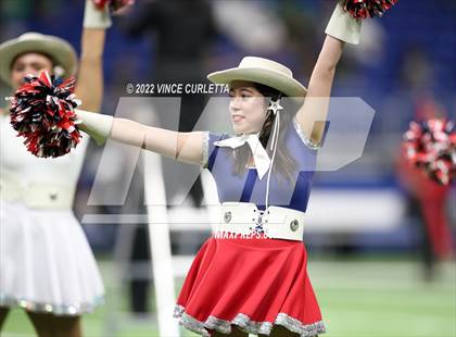 Thumbnail 2 in Cuero vs. Wimberley (UIL 4A DII Semifinal Playoff) photogallery.