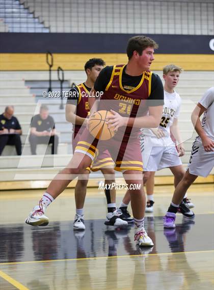 Thumbnail 3 in Mountain View @ Cottonwood (Sophomore) photogallery.