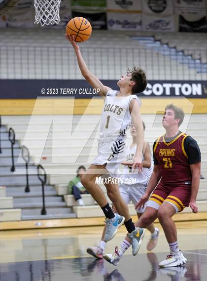 Thumbnail 2 in Mountain View @ Cottonwood (Sophomore) photogallery.