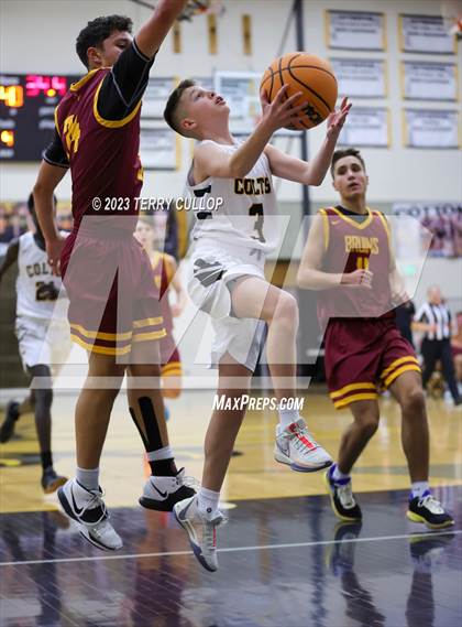 Thumbnail 2 in Mountain View @ Cottonwood (Sophomore) photogallery.