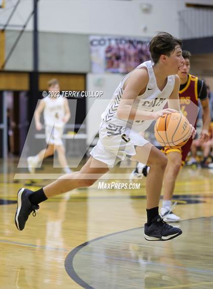Thumbnail 3 in Mountain View @ Cottonwood (Sophomore) photogallery.
