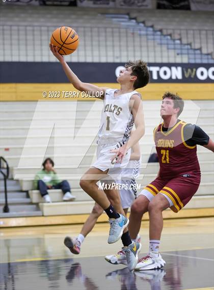 Thumbnail 3 in Mountain View @ Cottonwood (Sophomore) photogallery.