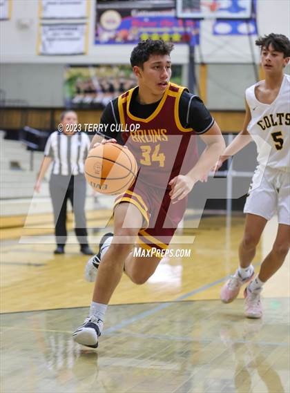 Thumbnail 1 in Mountain View @ Cottonwood (Sophomore) photogallery.