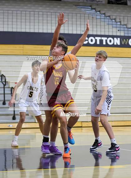 Thumbnail 1 in Mountain View @ Cottonwood (Sophomore) photogallery.