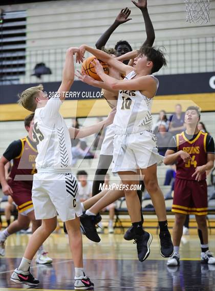 Thumbnail 3 in Mountain View @ Cottonwood (Sophomore) photogallery.