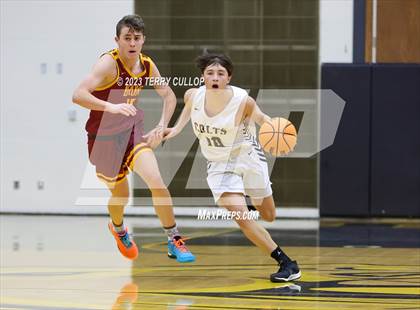 Thumbnail 1 in Mountain View @ Cottonwood (Sophomore) photogallery.