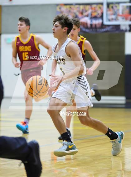 Thumbnail 1 in Mountain View @ Cottonwood (Sophomore) photogallery.