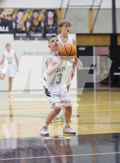 Thumbnail 3 in Mountain View @ Cottonwood (Sophomore) photogallery.
