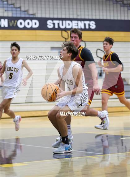 Thumbnail 2 in Mountain View @ Cottonwood (Sophomore) photogallery.