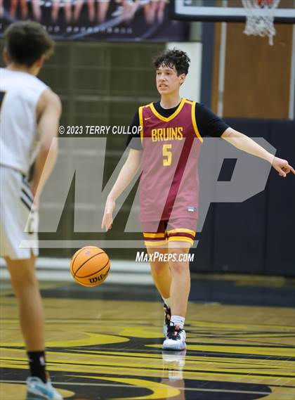 Thumbnail 3 in Mountain View @ Cottonwood (Sophomore) photogallery.