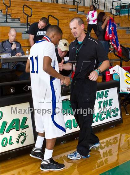 Thumbnail 3 in Dekaney [Andy] vs Alief Elsik (McDonald's Texas Invitational) photogallery.