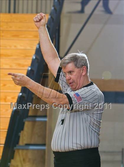 Thumbnail 3 in Dekaney [Andy] vs Alief Elsik (McDonald's Texas Invitational) photogallery.