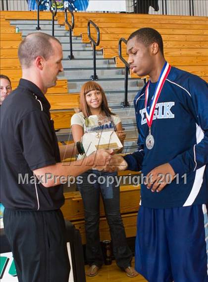 Thumbnail 1 in Dekaney [Andy] vs Alief Elsik (McDonald's Texas Invitational) photogallery.