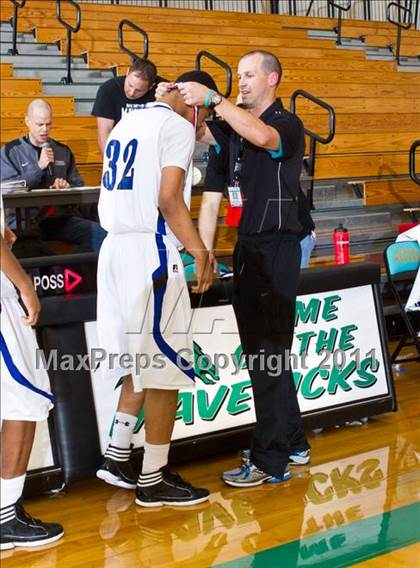 Thumbnail 1 in Dekaney [Andy] vs Alief Elsik (McDonald's Texas Invitational) photogallery.