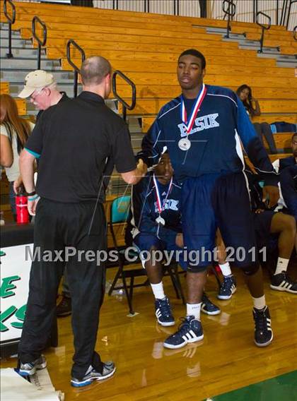Thumbnail 3 in Dekaney [Andy] vs Alief Elsik (McDonald's Texas Invitational) photogallery.