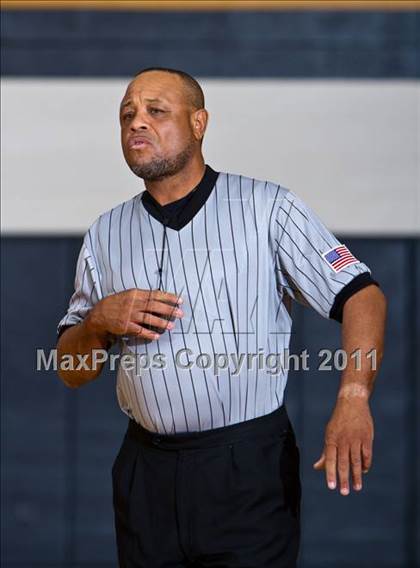 Thumbnail 2 in Dekaney [Andy] vs Alief Elsik (McDonald's Texas Invitational) photogallery.