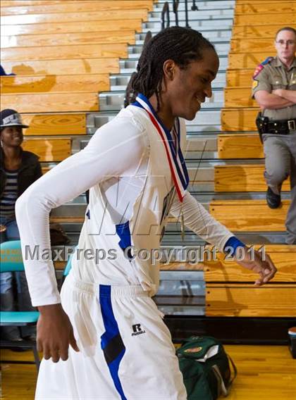 Thumbnail 3 in Dekaney [Andy] vs Alief Elsik (McDonald's Texas Invitational) photogallery.