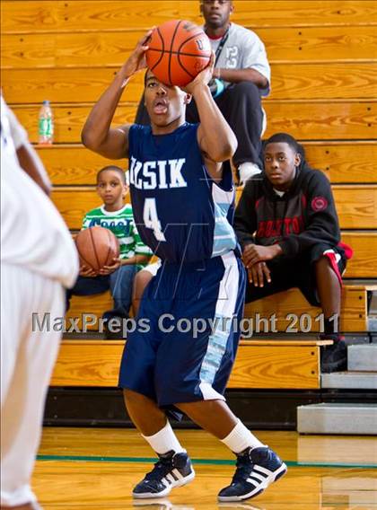 Thumbnail 1 in Dekaney [Andy] vs Alief Elsik (McDonald's Texas Invitational) photogallery.