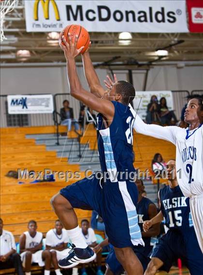 Thumbnail 1 in Dekaney [Andy] vs Alief Elsik (McDonald's Texas Invitational) photogallery.