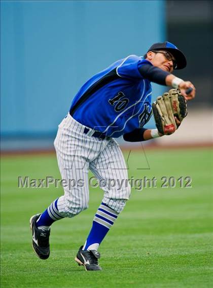 Thumbnail 2 in South Gate vs. North Hollywood (CIF LACS D2 Final)   photogallery.