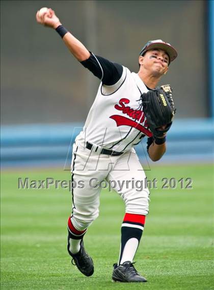 Thumbnail 2 in South Gate vs. North Hollywood (CIF LACS D2 Final)   photogallery.