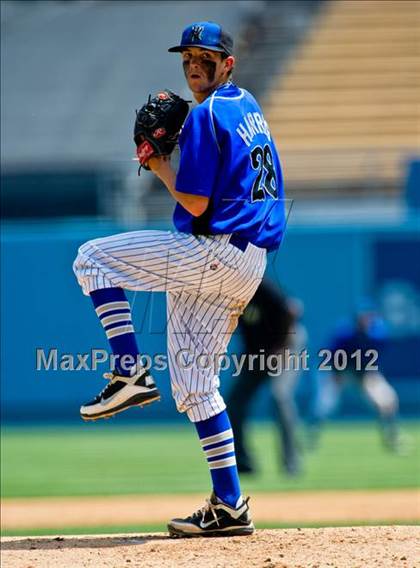 Thumbnail 1 in South Gate vs. North Hollywood (CIF LACS D2 Final)   photogallery.