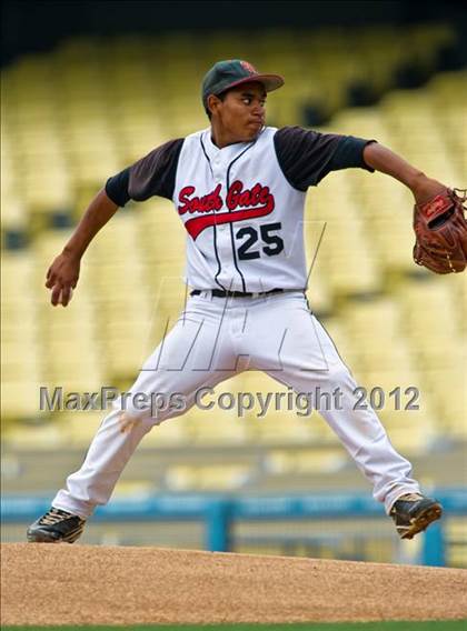 Thumbnail 2 in South Gate vs. North Hollywood (CIF LACS D2 Final)   photogallery.