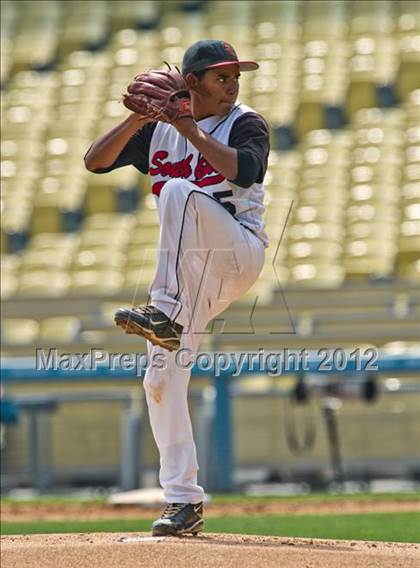 Thumbnail 1 in South Gate vs. North Hollywood (CIF LACS D2 Final)   photogallery.