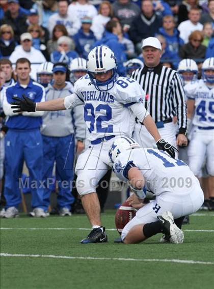Thumbnail 1 in Highlands @ Covington Catholic photogallery.
