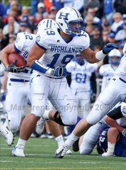 Thumbnail 1 in Highlands @ Covington Catholic photogallery.