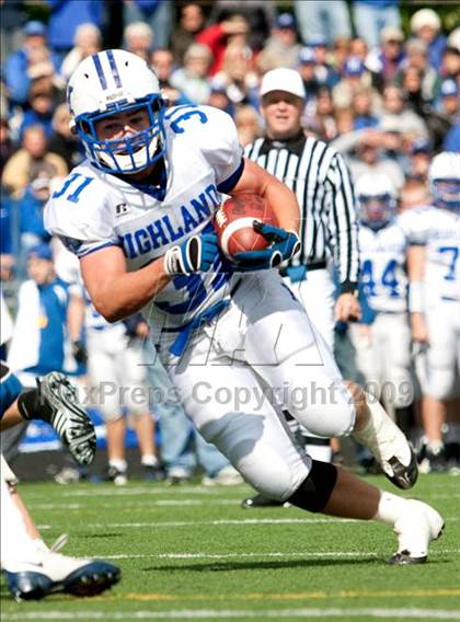 Thumbnail 1 in Highlands @ Covington Catholic photogallery.