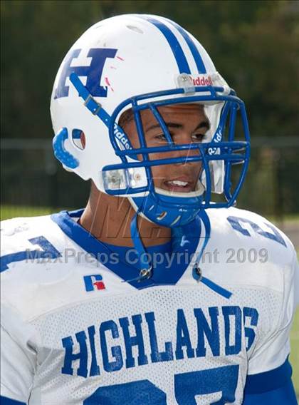 Thumbnail 2 in Highlands @ Covington Catholic photogallery.