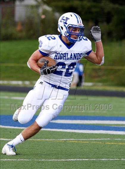 Thumbnail 3 in Highlands @ Covington Catholic photogallery.