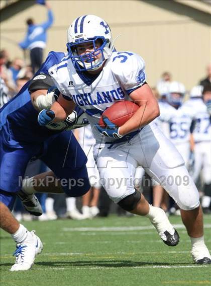 Thumbnail 1 in Highlands @ Covington Catholic photogallery.
