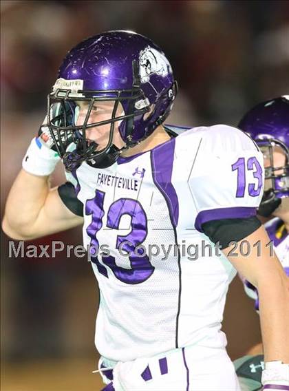 Thumbnail 3 in Springdale vs. Fayetteville photogallery.