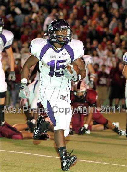 Thumbnail 2 in Springdale vs. Fayetteville photogallery.