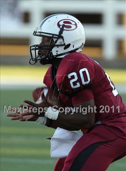 Thumbnail 3 in Springdale vs. Fayetteville photogallery.