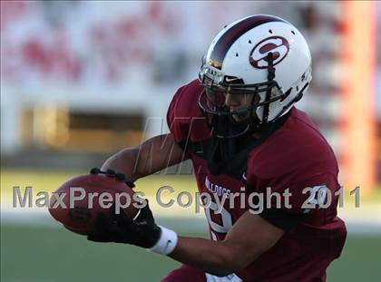 Thumbnail 1 in Springdale vs. Fayetteville photogallery.